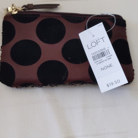 Clutch - Picture 4 of 4